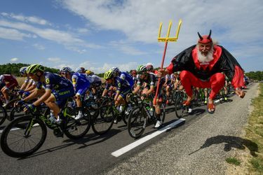 «El Diablo»au rendez-vous sur les routes entre Troyes et Nuits-Saint-Georges.  