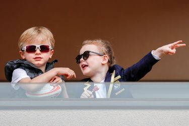 Le prince Albert II et la princesse Charlène de Monaco avec leurs enfants le prince Jacques de Monaco et la princesse Gabriella de Monaco lors de la 9ème édition du Tournoi Sainte Dévote de Rugby au Stade Louis II à Monaco, le 11 mai 2019. 