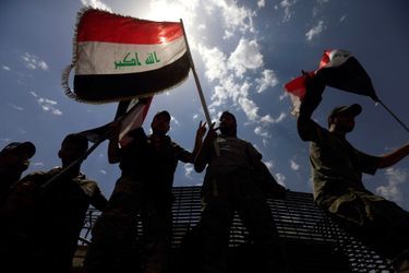 Les Troupes Irakiennes Célèbrent La Libération De Mossoul, Dimanche 8 Juillet 5