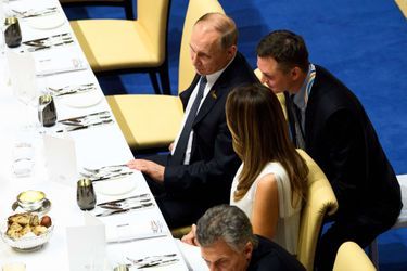 Melania Trump et Vladimir Poutine à Hambourg, le 7 juillet 2017.