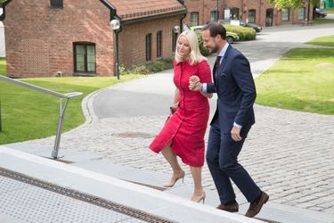 La princesse Mette-Marit et le prince Haakon de Norvège à Hoevik près d&#039;Oslo, le 31 mai 2017