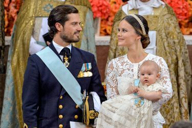 Le prince Alexander de Suède avec ses parents la princesse Sofia et le prince Carl Philip, le 9 septembre 2016
