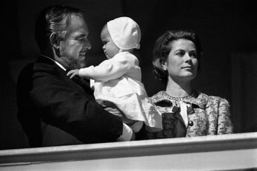La princesse Stéphanie de Monaco avec ses parents, le 20 mars 1966