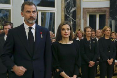 Le roi et la reine Letizia d'Espagne avec les infantes Elena et Cristina à Madrid, le 11 mai 2017