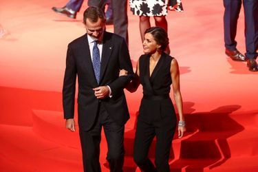 La reine Letizia et le roi Felipe VI d'Espagne à Valence, le 7 novembre 2018