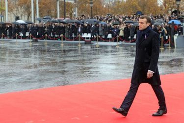 Emmanuel Macron, à l&#039;Arc de Triomphe.