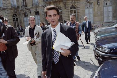 Manuel Valls à Matignon en juin 1997. Il conseille alors le Premier ministre, Lionel Jospin.