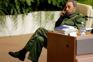 Fidel Castro, photographié en juin 2005.