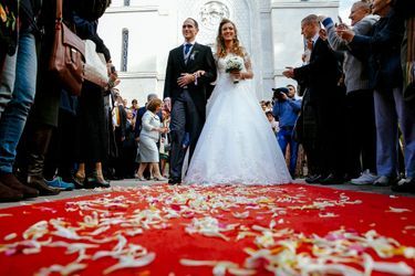 Ce dimanche 23 octobre dans le centre de la Serbie, s’est déroulé le mariage du prince Mihajlo Karadjordjevic, un cousin germain du prince Alexandre<br />
, le prétendant au trône serbe.