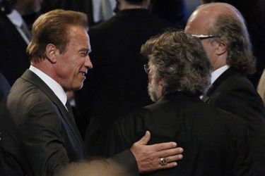 Arnold Schwarzenegger assiste à l'hommage rendu à Mohamed Ali à Louisville, le 10 juin 2016.