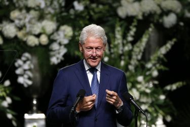 Bill Clinton assiste à l'hommage rendu à Mohamed Ali à Louisville, le 10 juin 2016.
