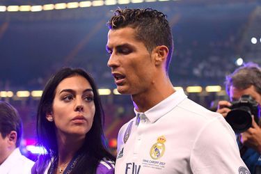 Georgina Rodriguez et Cristiano Ronaldo lors du match du Real Madrid contre la Juventus Turin le 3 juin 2017