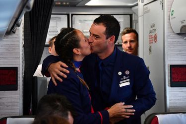 Le pape François a marié Paula Podest et Carlos Ciuffardi à bord d'un avion au-dessus du Chili, le 18 janvier 2018.
