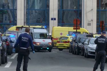 Au moins une quinzaine de personnes ont été blessées dans une explosion survenue dans le métro bruxellois ce mardi