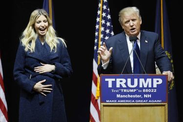 Sa fille Ivanka, enceinte de son troisième enfant, accompagnant son père à un meeting en février 2016