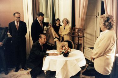 29 novembre 1996 : 64ème anniversaire de Jacques Chirac, avec Bernadette Chirac