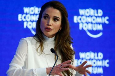 La reine Rania de Jordanie au Forum économique mondial de Davos, le 20 janvier 2016
