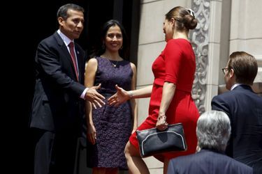 La princesse Victoria de Suède et le prince Daniel avec Ollanta Humala et sa femme à Lima, le 19 octobre 2015