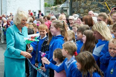Le prince Charles et Camilla à  Llanfairfechan, le 7 juillet 2015