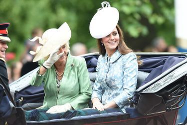 Les duchesses Camilla et Kate Middleton à la cérémonie Trooping the Colour à Londres, à l&#039;occasion de l&#039;anniversaire de la reine Elizabeth