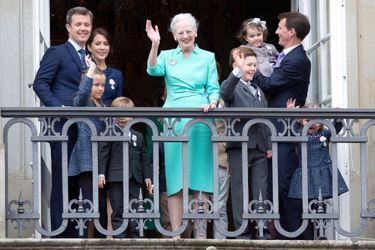 La reine Margrethe II de Danemark en famille à Copenhague, le 16 avril 2015