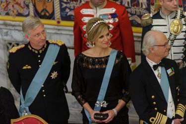 La reine Maxima des Pays-Bas encadrée des rois Philippe de Belgique et Carl XVI Gustaf de Suède, à Copenhague le 15 avril 2015
