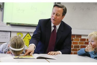 David Cameron en visite dans une école primaire de Westhoughton jeudi