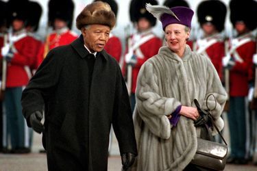 La reine Margrethe II de Danemark avec Nelson Mandela, le 15 mars 1999