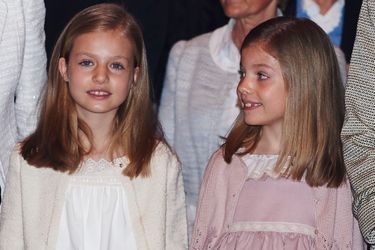 Les princesses Leonor et Sofia d'Espagne à Palma de Majorque, le 5 avril 2015