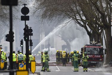Impressionnant incendie en plein cœur de Londres - 2000 personnes évacuées