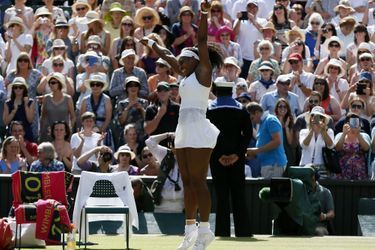 Serena Williams s’impose à Wimbledon