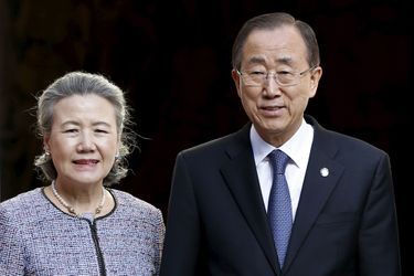 Ban Ki-moon et sa femme Yoo Soon-taek à Bruxelles, le 27 mai 2015