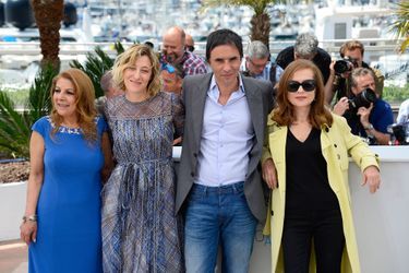 L'équipe du film "Asphalte" à Cannes le 17 mai 2015