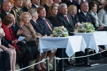 La princesse Beatrix, le roi Willem-Alexander et la reine Maxima des Pays-Bas à Amsterdam, le 5 mai 2015