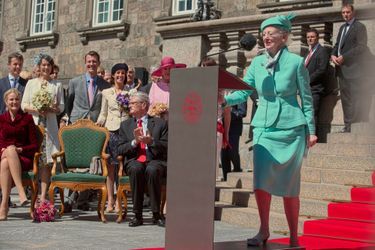 La reine Margrethe II avec la famille royale de Danemark à Copenhague, le 5 juin 2015