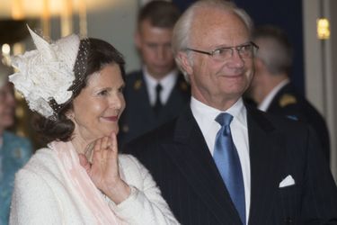  La reine Silvia et le roi Carl XVI Gustaf de Suède au Palais royal à Stockholm, le 17 mai 2015