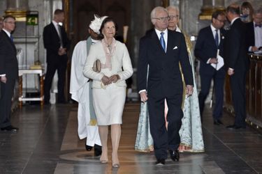 La reine Silvia et le roi Carl XVI Gustaf  de Suède dans la Chapelle royale de Stockholm, le 17 mai 2015