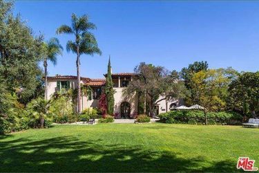 Divorcés, Melanie Griffith et Antonio Banderas mettent en vente leur propriété de Los Angeles pour 16 millions de dollars