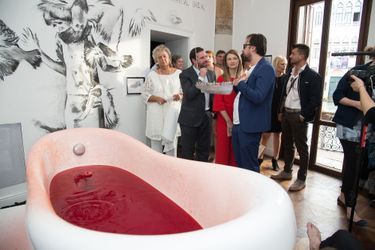 La princesse Stéphanie et le prince Guillaume de Luxembourg au Pavillon du Grand-Duché de Luxembourg à la Biennale de Venise, le 7 mai 2015