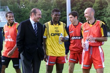 Les Bleus rencontrent Jacques Chirac avant la Coupe du monde en 1998
