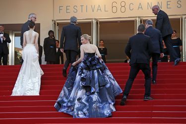 Rooney Mara, Todd Haynes et Cate Blanchett (en Giles Deacon) à Cannes le 17 mai 2015