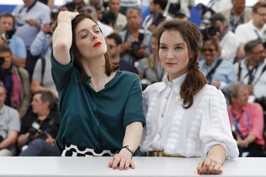 Valérie Donzelli et Anaïs Demoustier à Cannes le 19 mai 2015