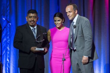 Avec Greg Asbed et Lucas Benitez (de la &quot;Coalition of Immokalee Workers&quot;) lors des Clinton Global Citizen Awards du  21 septembre 2014