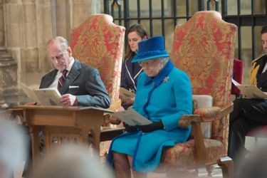 La reine Elizabeth II et le duc d&#039;Edimbourg dans la cathédrale de Canterbury, le 26 mars 2015