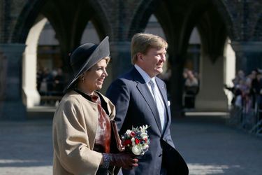 La reine Maxima et le roi Willem-Alexander des Pays-Bas arrivent à Lübeck, le 19 mars 2015
