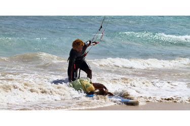 Le kite surfeur a sauvé une tortue au Cap Vert