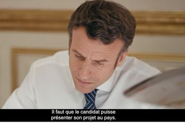 Emmanuel Macron a publié sa première vidéo depuis sa déclaration de candidature. 