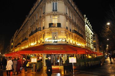 12) Fouquet&#039;s Barrière, Paris