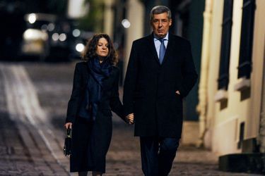 Henri Guaino et sa femme, à Paris le 30 janvier 2015