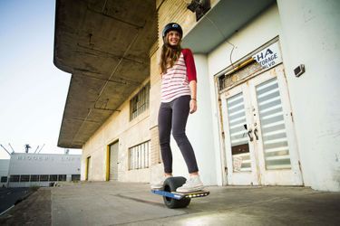 L'Onewheel révolutionne le skateboard